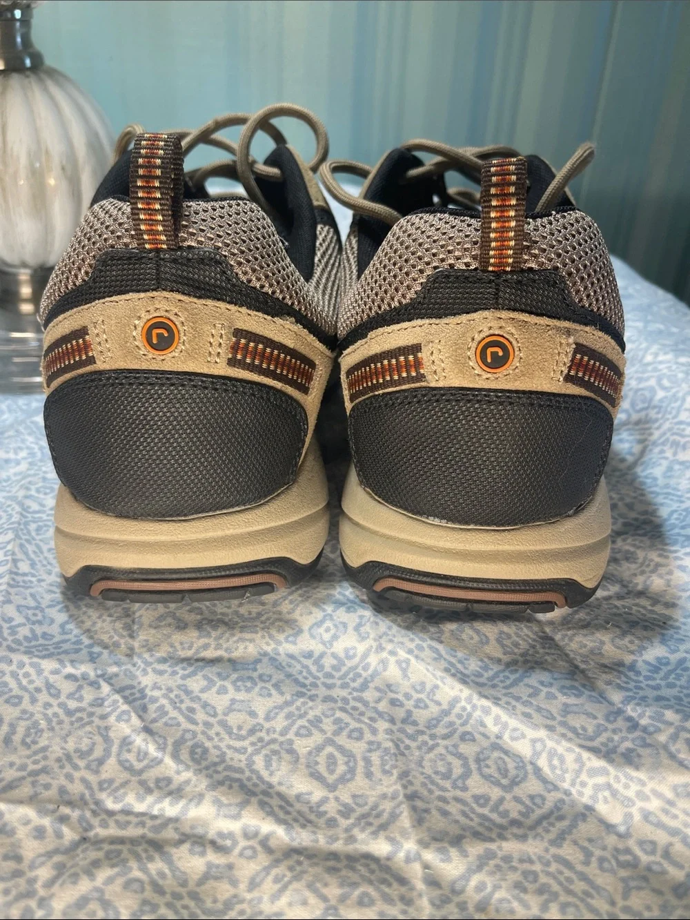 Rockport XCS Men's Tan and Black Athletic Walking Shoes EUC Size 10.5